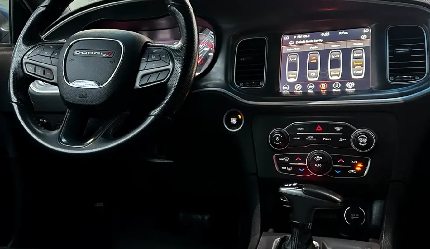 Dodge Charger GT – SUPERTRACK PACK – 2023