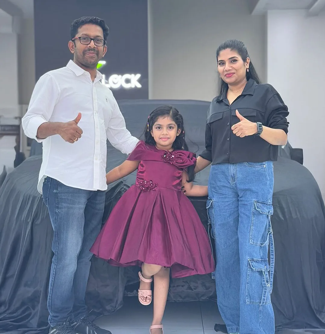 CUSTOMER CAROCLOCK 4