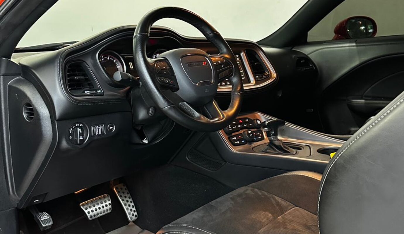 Dodge Challenger GT SUPERTRACK PACK – 2023