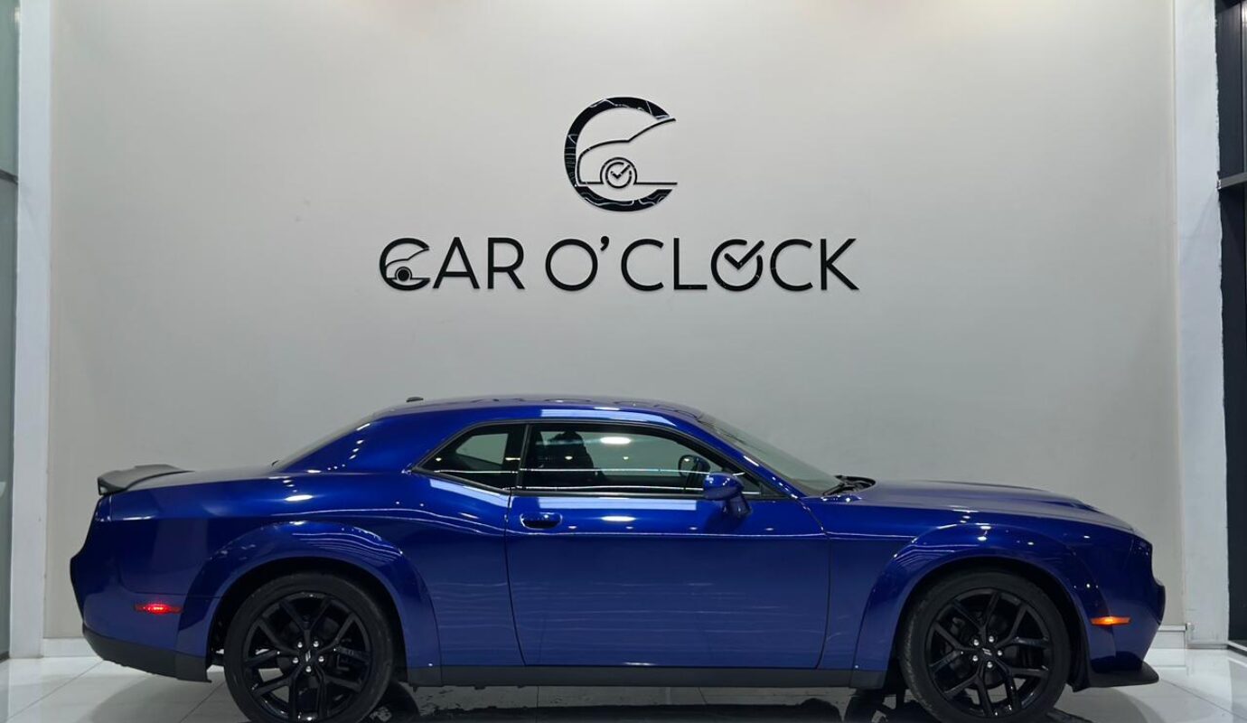Dodge Challenger SXT – (SRT KIT) – 2021