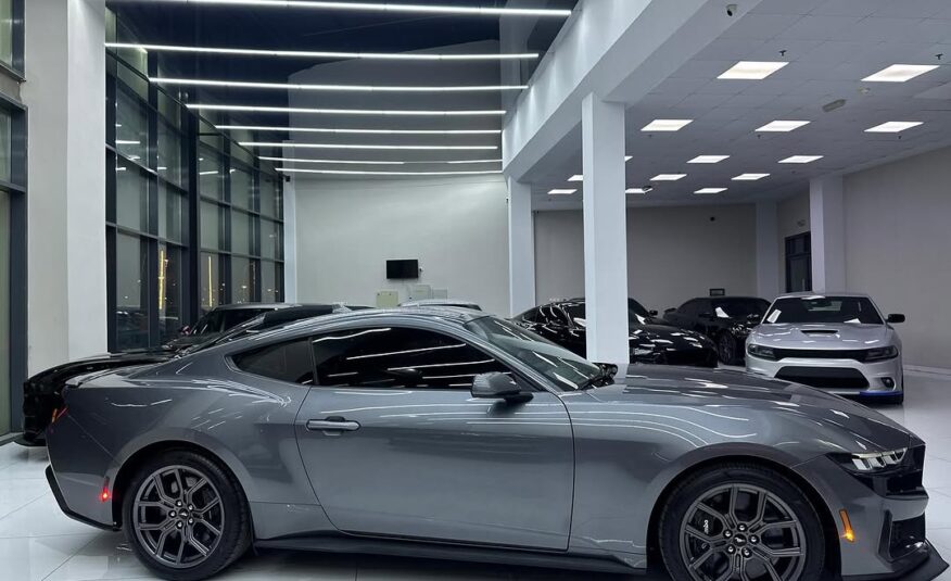 Ford Mustang ecoboost premium 2024 i4 Flexible Down-Payment