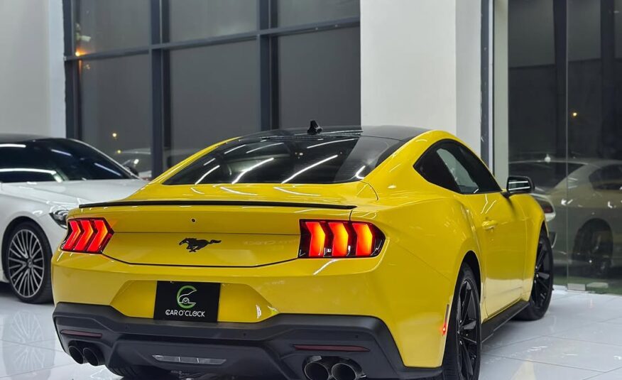 Ford Mustang ecoboost 2024 i4 Flexible Down-Payment