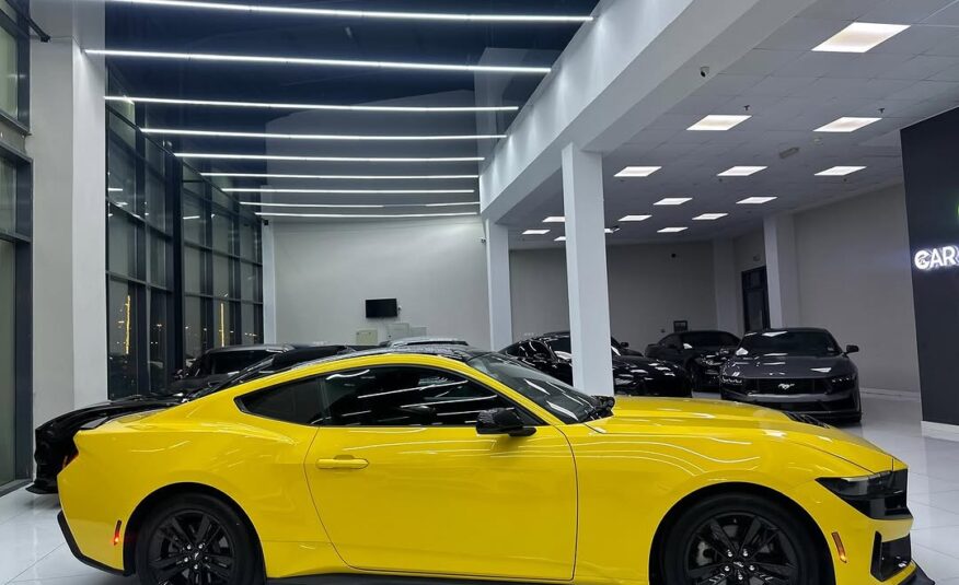 Ford Mustang ecoboost 2024 i4 Flexible Down-Payment
