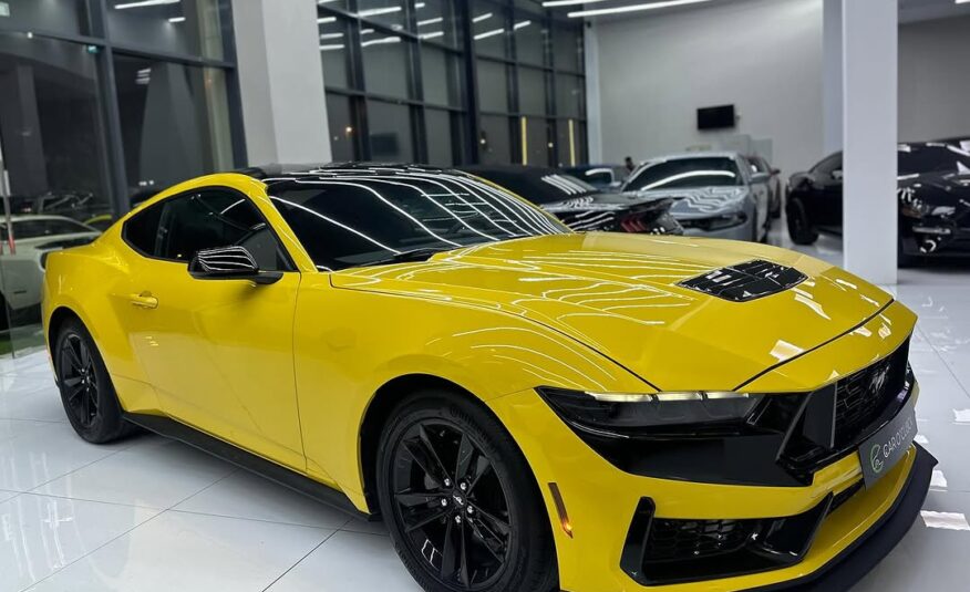 Ford Mustang ecoboost 2024 i4 Flexible Down-Payment