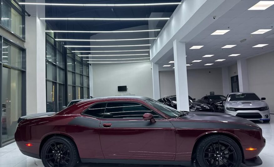 Dodge challenger SCATPACK 392 hemi 2019 Flexible Down-Payment