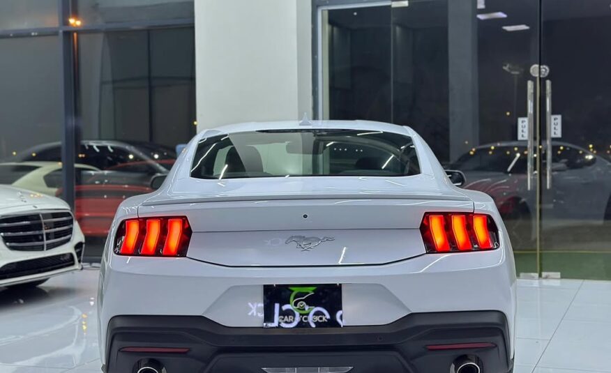 Ford Mustang ecoboost premium 2024 i4 Flexible Down-Payment