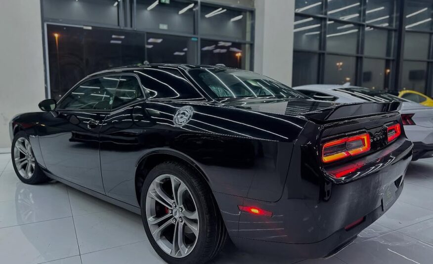 Dodge challenger R/T 2021 Flexible Down-Payment