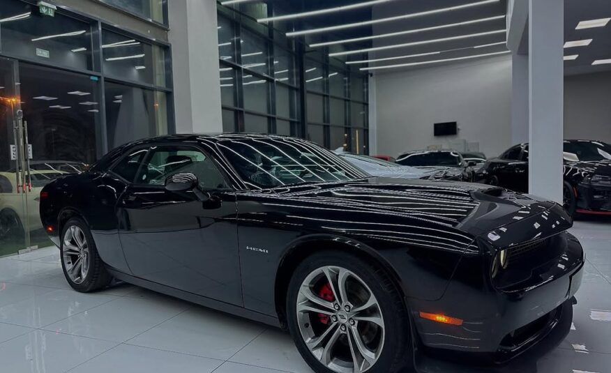 Dodge challenger R/T 2021 Flexible Down-Payment