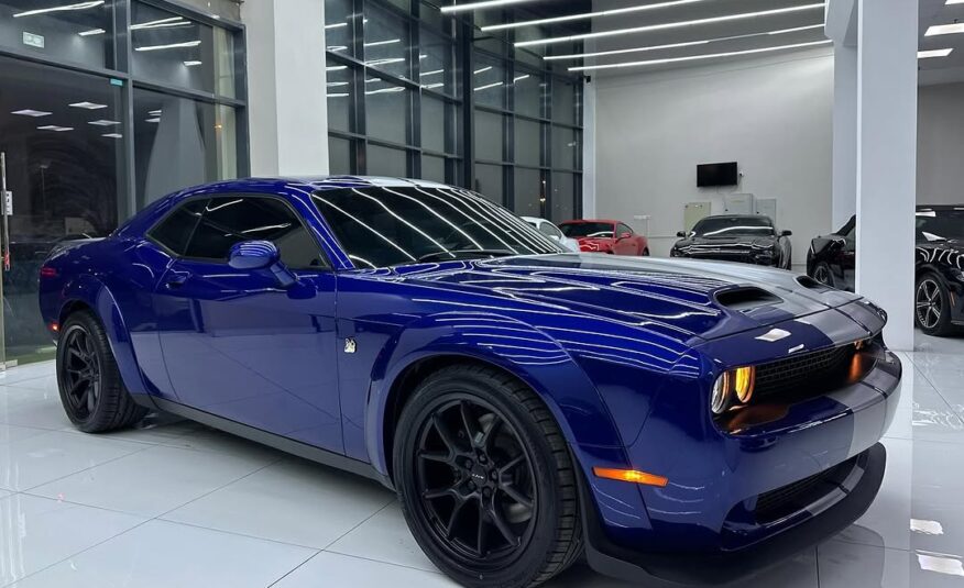 Dodge challenger SCATPACK 392 hemi 2020 Flexible Down-Payment