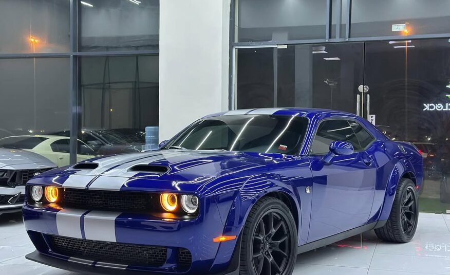 Dodge challenger SCATPACK 392 hemi 2020 Flexible Down-Payment