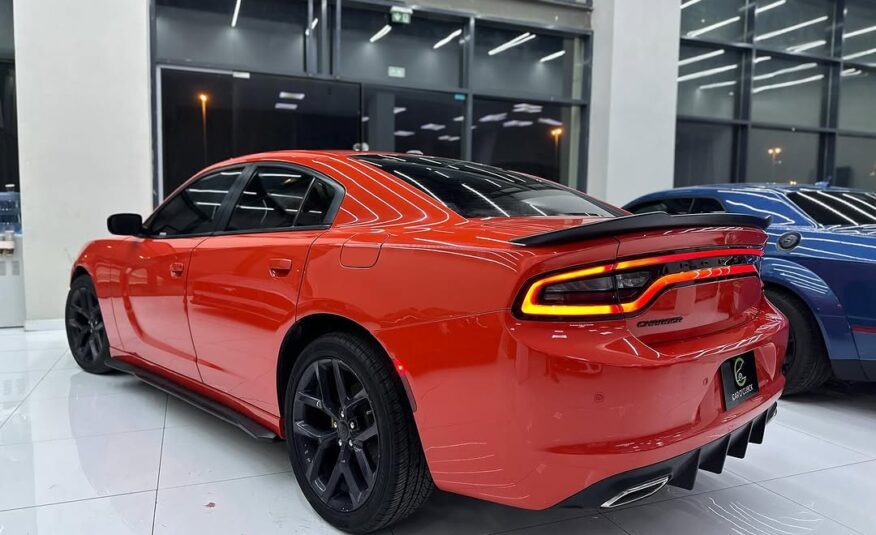Dodge charger sxt 2021 3.6L V6 Flexible Down-Payment