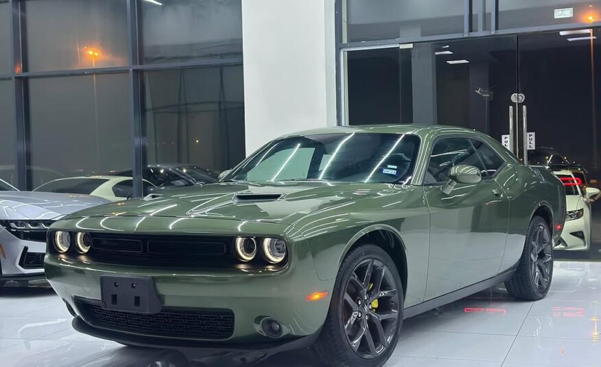 Dodge challenger sxt 2022 Flexible Down-Payment