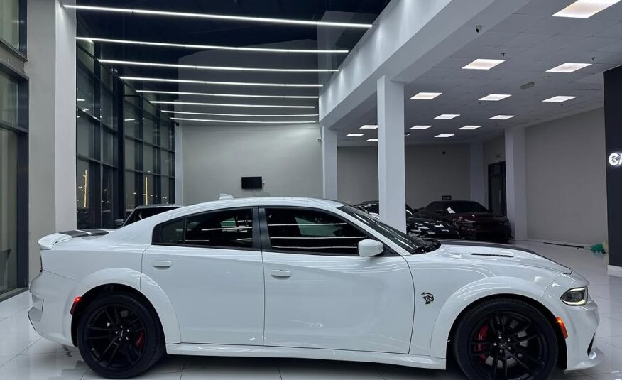 DODGE CHARGER HELLCAT 6.2L V8 2022 (supercharged) Flexible Down-Payment