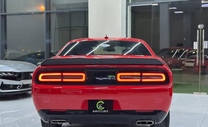 DODGE CHALLENGER SXT 2020 3.6L V6 Flexible Down-Payment