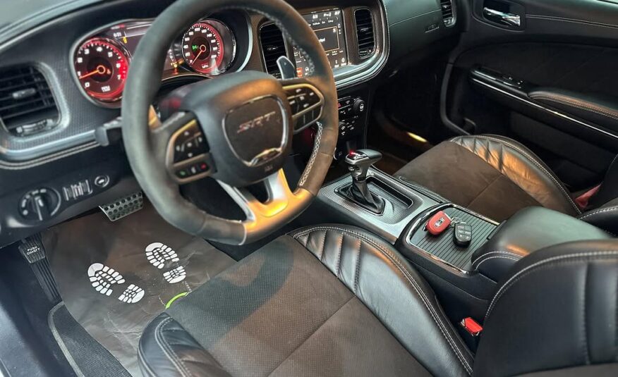 DODGE CHARGER HELLCAT 6.2L V8 2022 (supercharged) Flexible Down-Payment