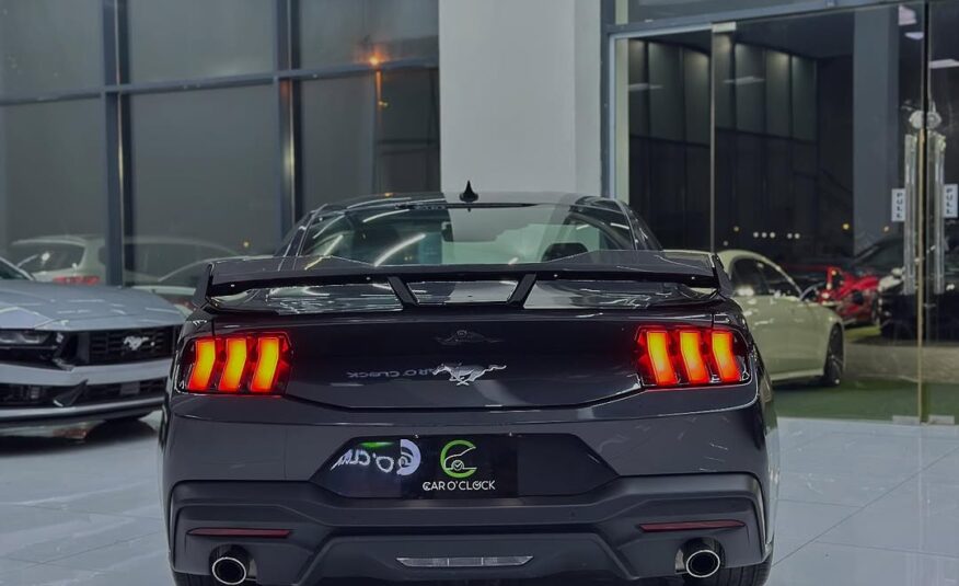 Ford Mustang ecoboost premium 2024 i4 Flexible Down-Payment