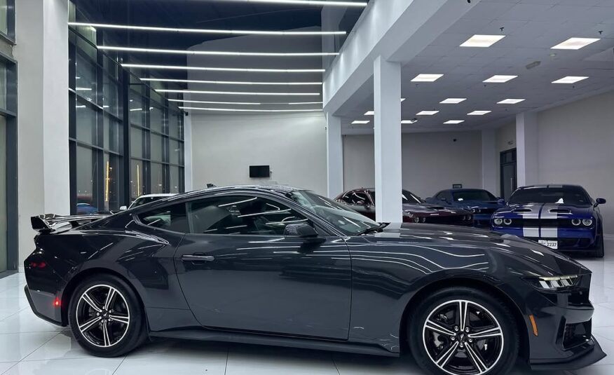 Ford Mustang ecoboost premium 2024 i4 Flexible Down-Payment