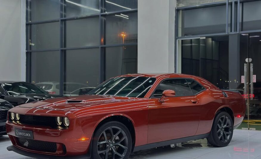 Dodge challenger sxt plus 2022 Flexible Down-Payment