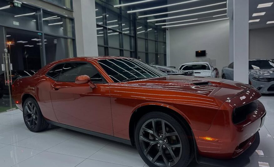 Dodge challenger sxt plus 2022 Flexible Down-Payment