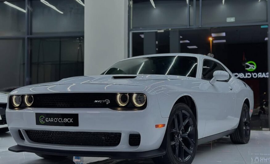 Dodge challenger sxt 2022 Flexible Down-Payment