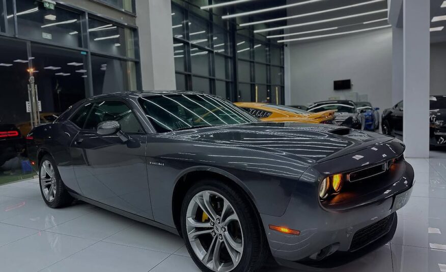 Dodge challenger R/T 2022 Flexible Down-Payment