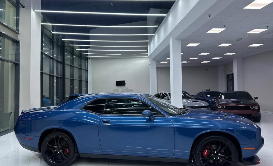 Dodge challenger sxt 2022 Flexible Down-Payment