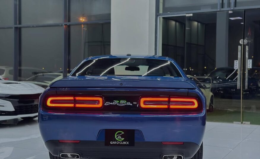 Dodge challenger sxt 2022 Flexible Down-Payment
