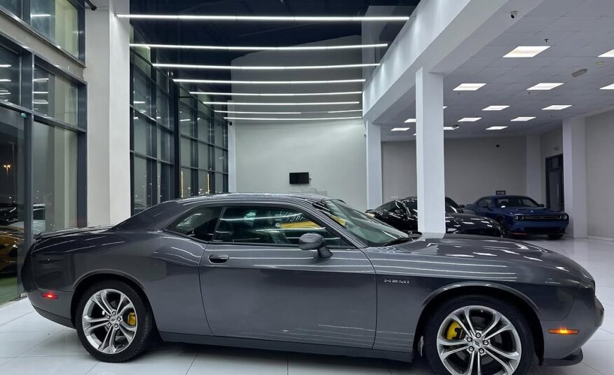 Dodge challenger R/T 2022 Flexible Down-Payment