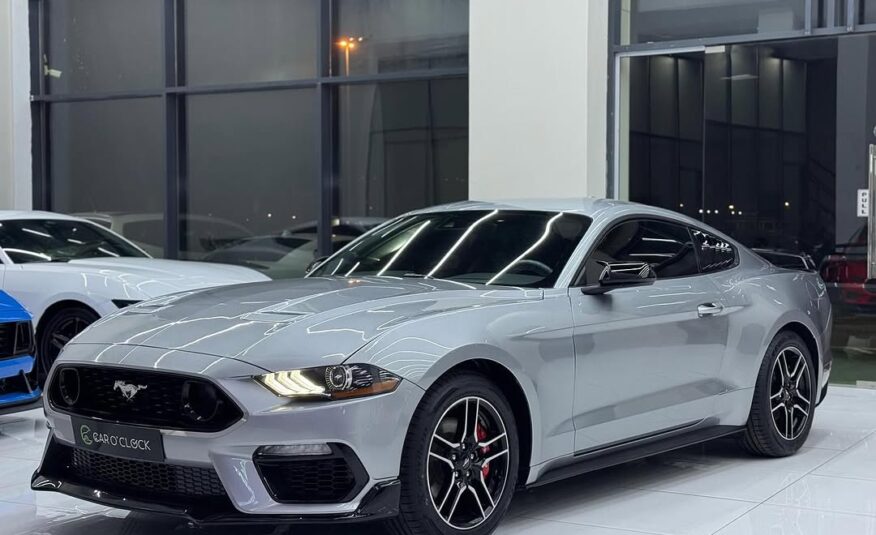Ford Mustang ecoboost premium 2022 i4 Flexible Down-Payment