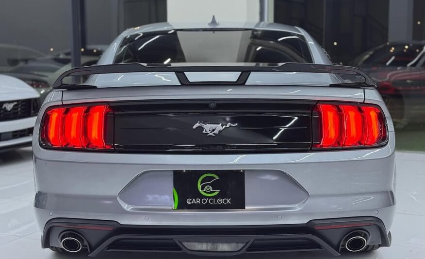 Ford Mustang ecoboost premium 2022 i4 Flexible Down-Payment