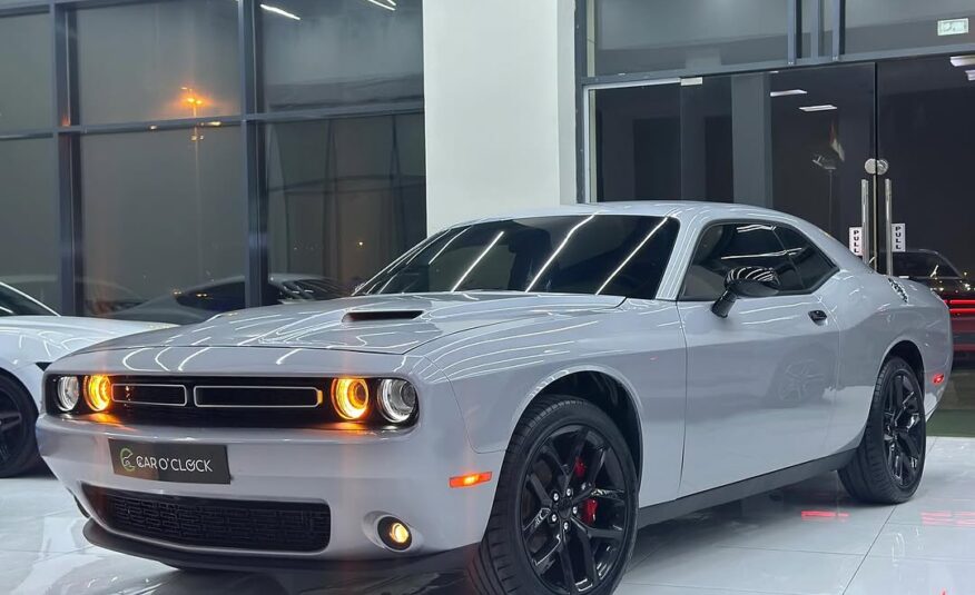 DODGE CHALLENGER SXT 2022 V6 Flexible Down-Payment