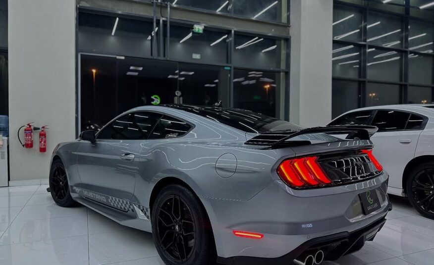 Ford Mustang ecoboost premium 2021 i4 Flexible Down-Payment