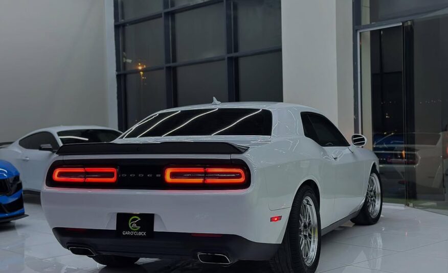 DODGE CHALLENGER R/T PLUS 2021 V6 Flexible Down-Payment