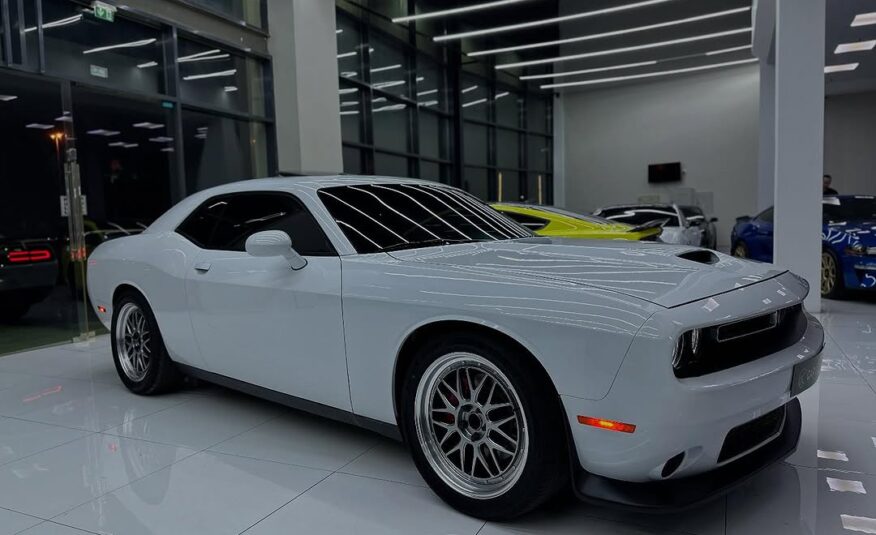 DODGE CHALLENGER R/T PLUS 2021 V6 Flexible Down-Payment