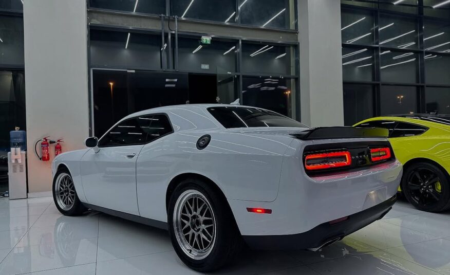 DODGE CHALLENGER R/T PLUS 2021 V6 Flexible Down-Payment