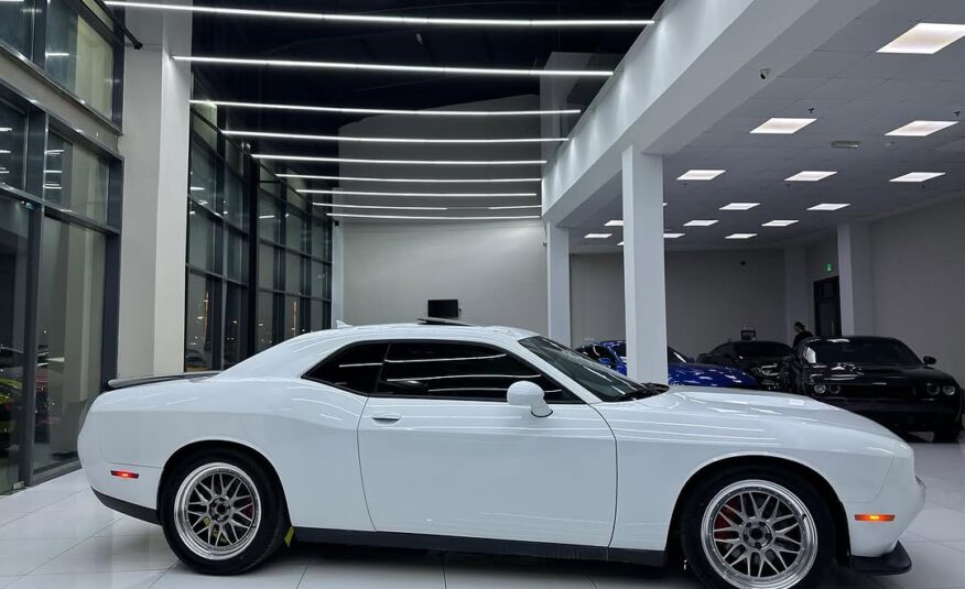DODGE CHALLENGER R/T PLUS 2021 V6 Flexible Down-Payment