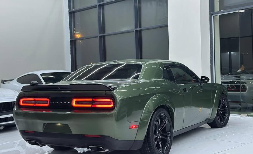 Dodge challenger R/T 2022 Flexible Down-Payment