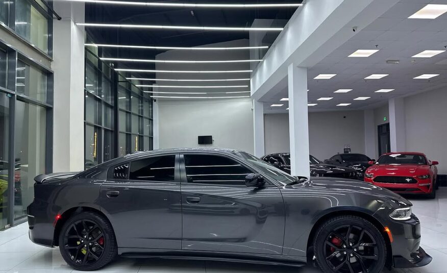 DODGE CHARGER SXT 2022 V6 Flexible Down-Payment.