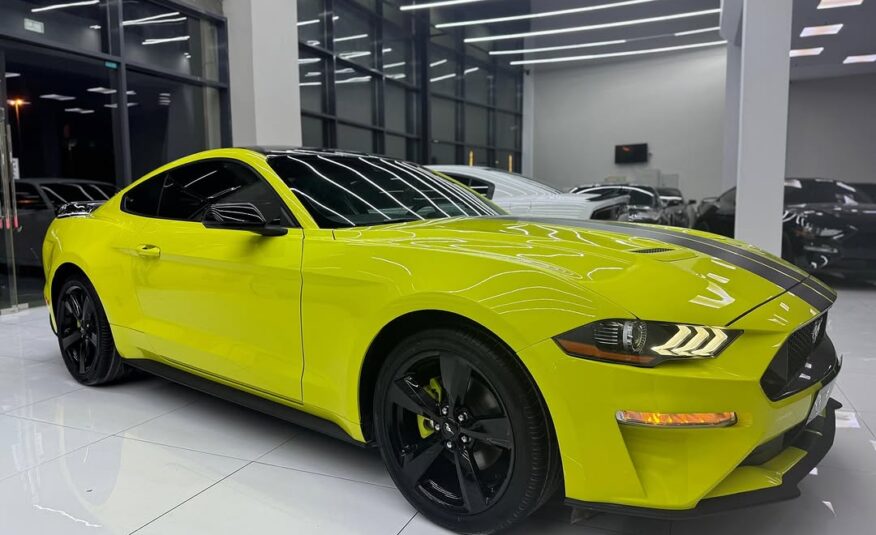 Ford Mustang ecoboost 2021 i4 Flexible Down-Payment