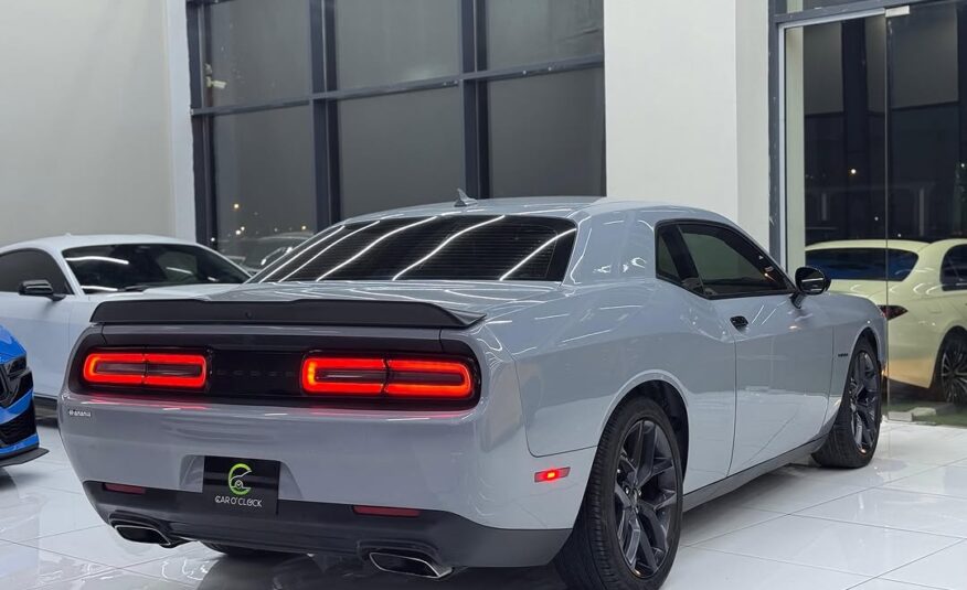 DODGE CHALLENGER RT SUPER TRACK 2022 5.7L V8 Flexible Down-Payment