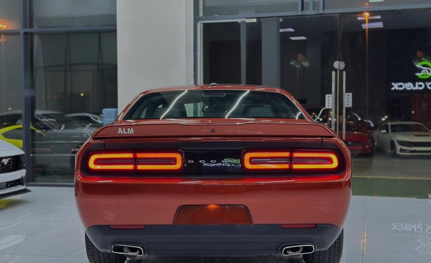 DODGE CHALLENGER SXT 2021 V6 Flexible Down-Payment