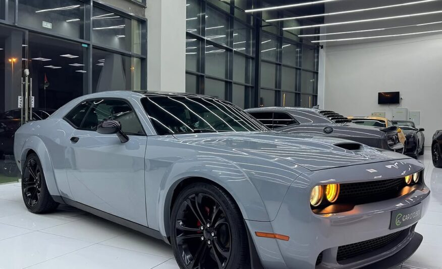 Dodge CHALLENGER RT Super Track 5.7L V8 2022 Flexible Down-Payment