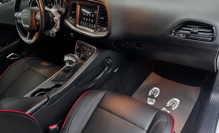 DODGE CHALLENGER SXT 2022 V6 Flexible Down-Payment