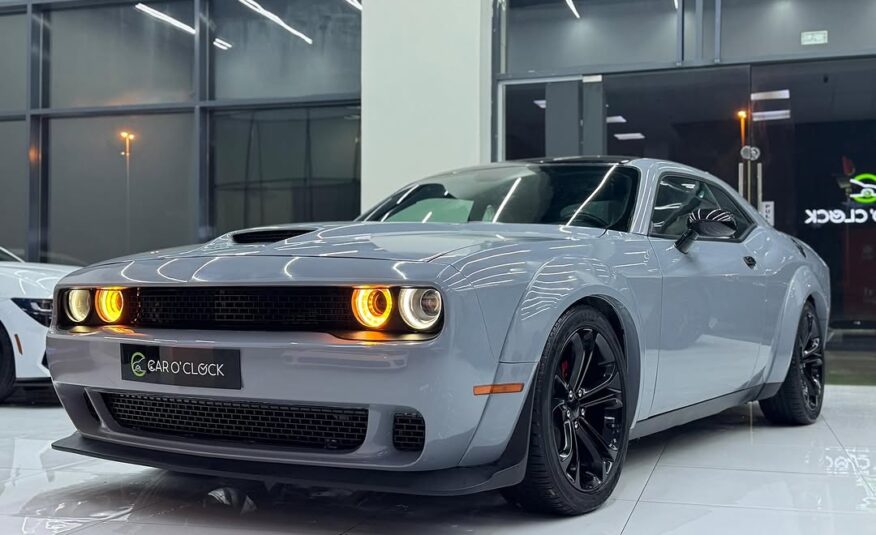 Dodge CHALLENGER RT Super Track 5.7L V8 2022 Flexible Down-Payment