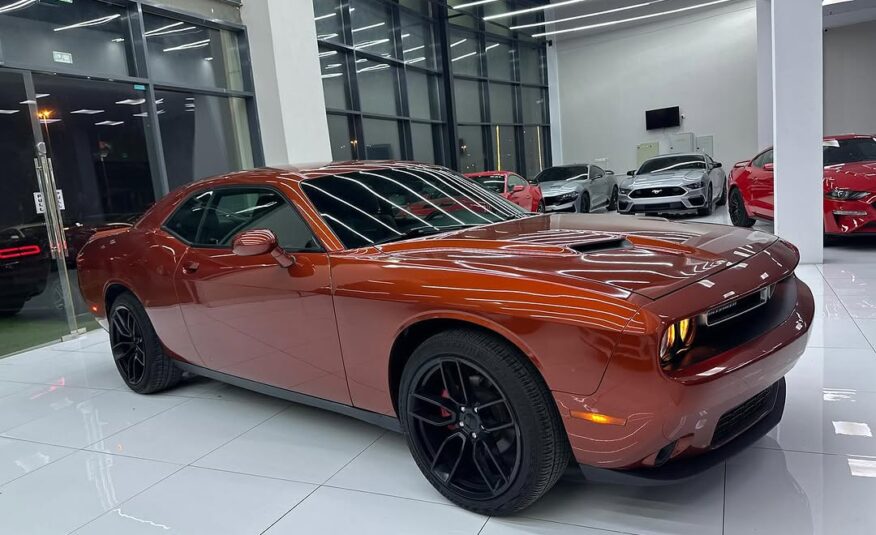 DODGE CHALLENGER SXT 2021 V6 Flexible Down-Payment