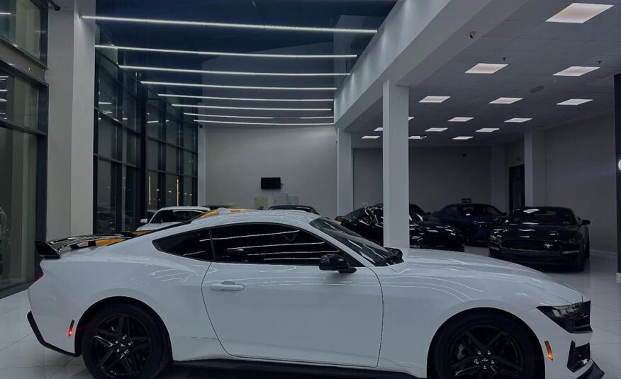 FORD MUSTANG ECOBOOST 2024 i4 2.3L Flexible Down-Payment