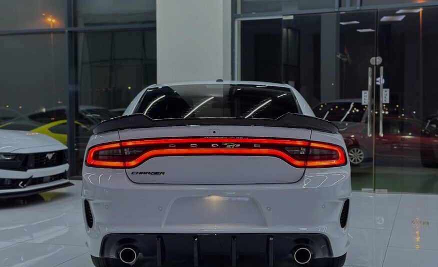 DODGE CHARGER SXT 2021 V6 Flexible Down-Payment