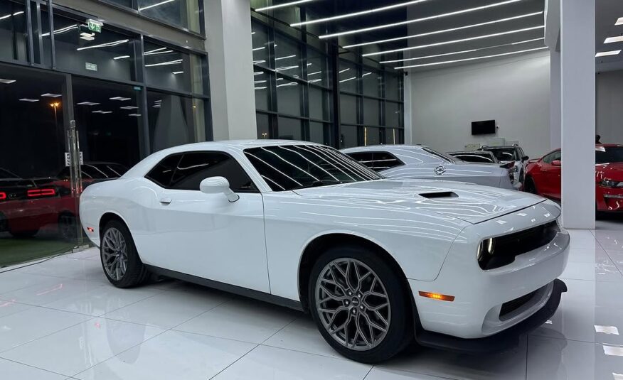Dodge challenger sxt 2022 Flexible Down-Payment