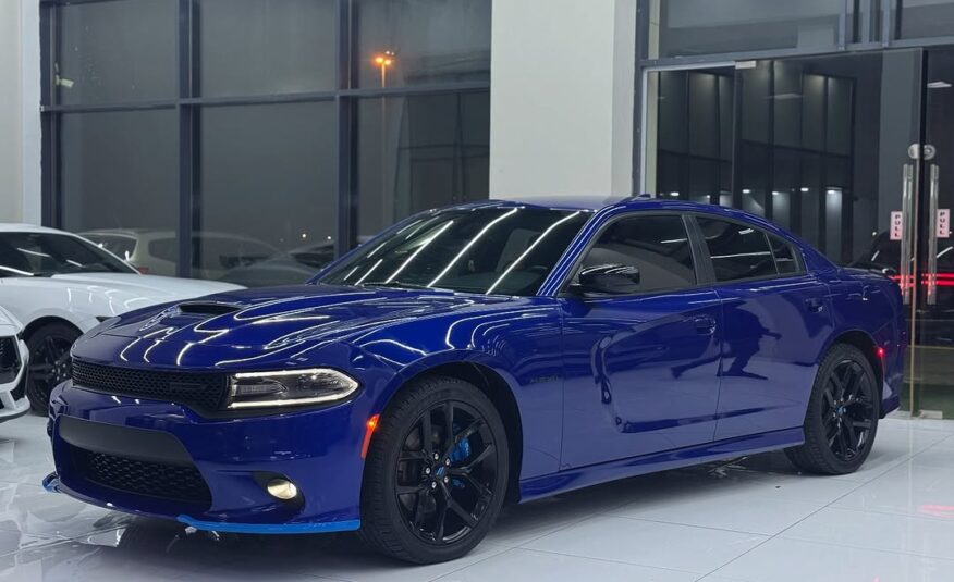 DODGE CHARGER RT 2021 V8 Flexible Down-Payment