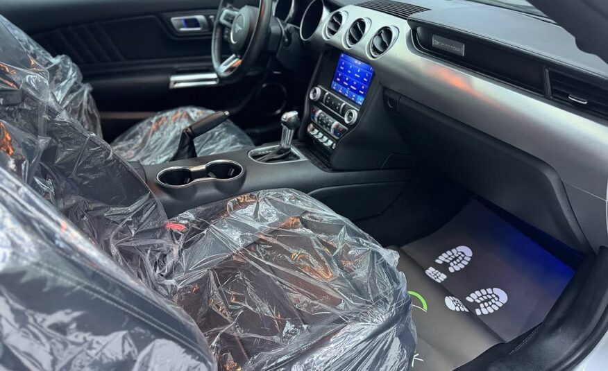 FORD MUSTANG ECOBOOST 2022 2.3L i4Flexible Down-Payment